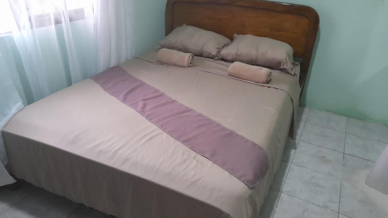 Hostel Casa Marina Пуерто-Лімон Екстер'єр фото